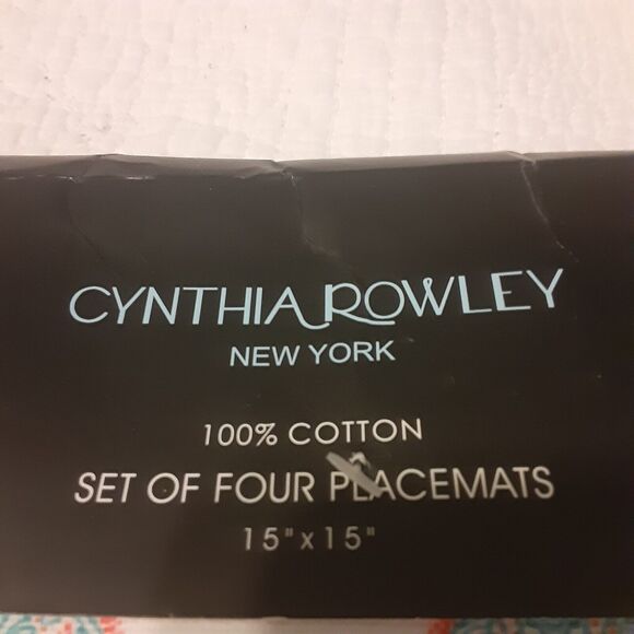 Cynthia Rowley 109% Cotton Placemats Square 15x15 Moroccan - Picture 2 of 8